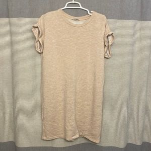 Calvin Klein T-shirt dress small